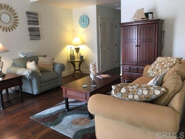 814 D Ave Property Photo 3