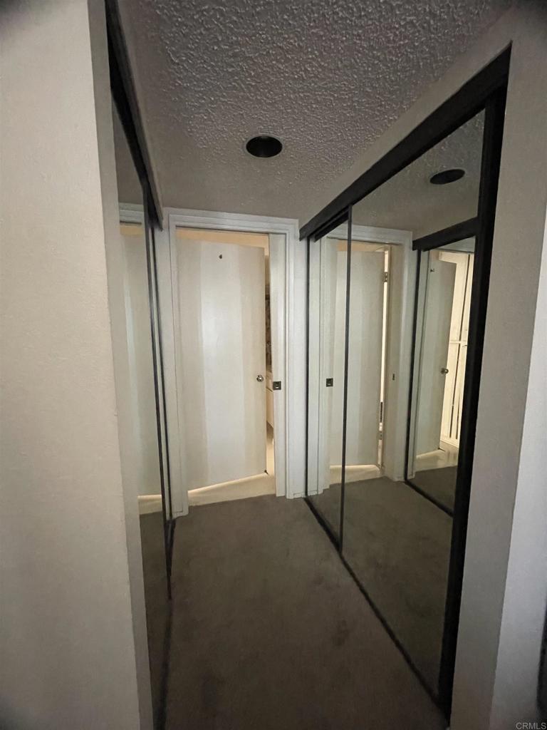 2011 Lakeridge Circle 304 Property Photo 21