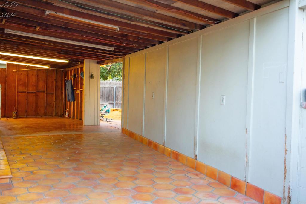3422 Trophy Property Photo 15