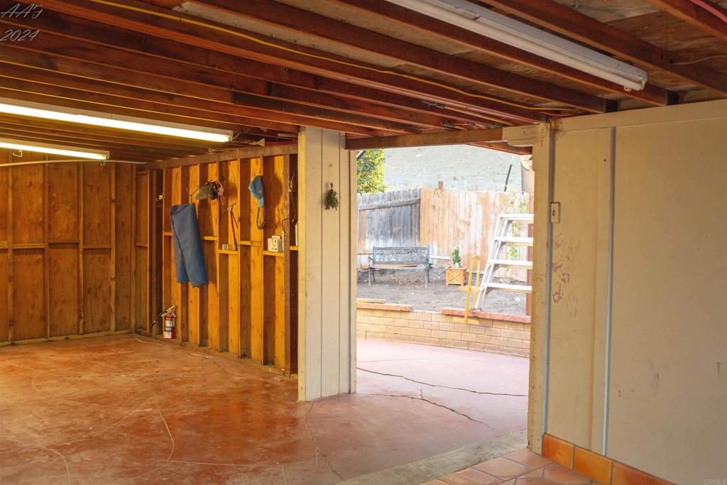 3422 Trophy Property Photo 16