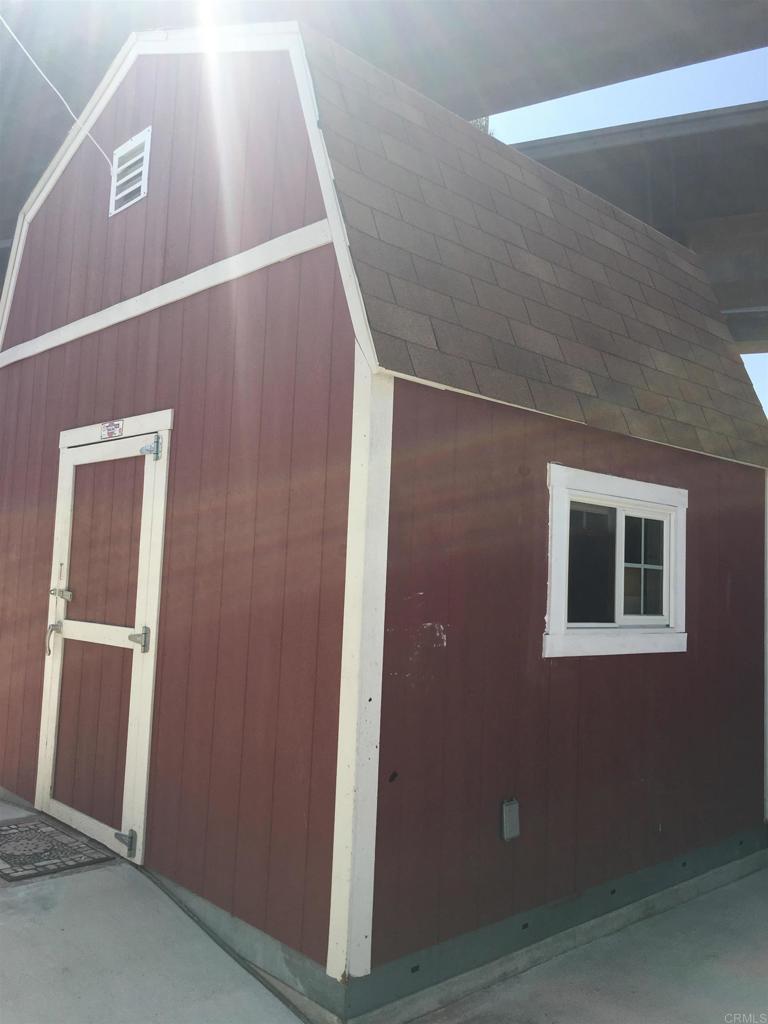 3422 Trophy Property Photo 24