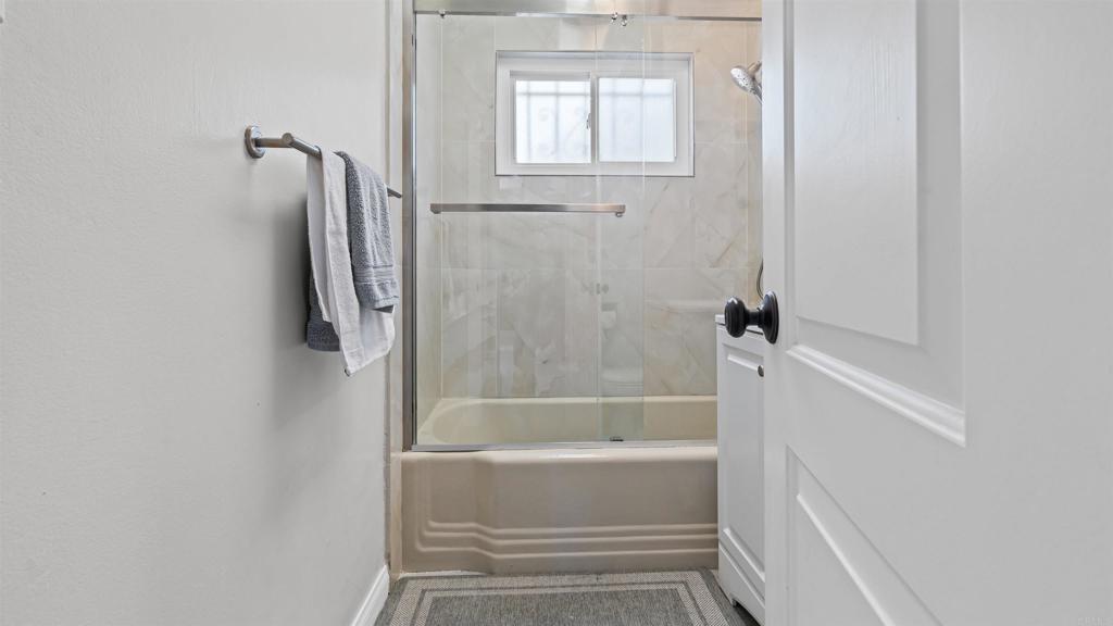 6020 Albemarle St Property Photo 12
