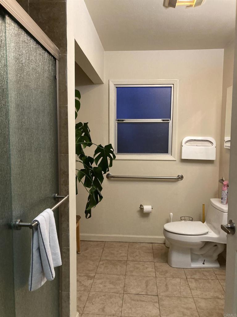 22093 Redwood Road Property Photo 16