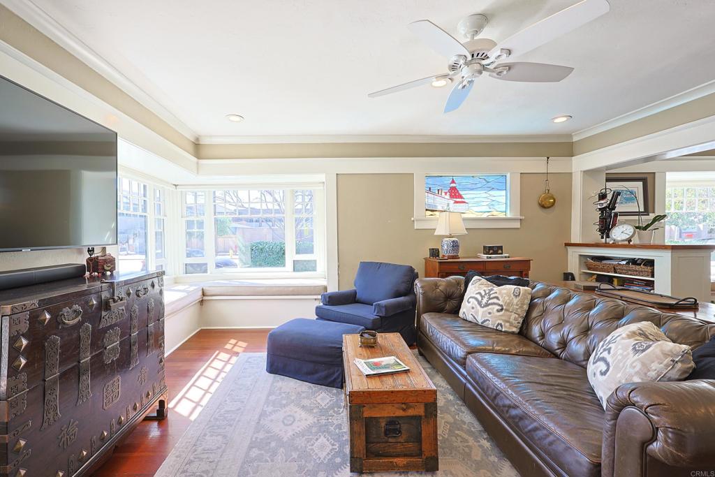 576 E Property Photo 4