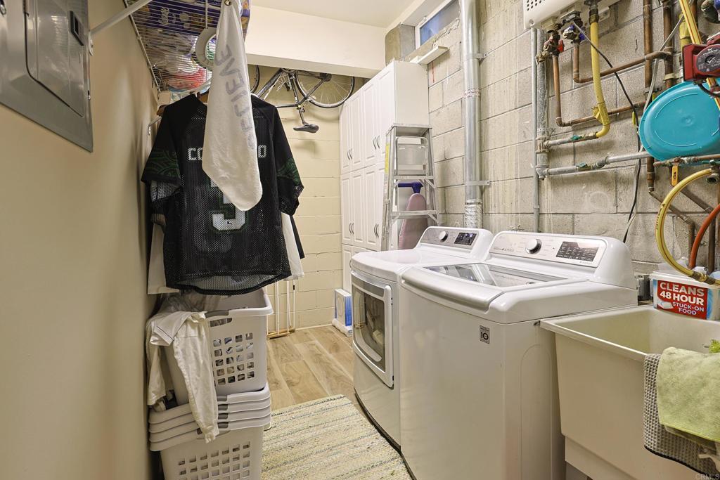 576 E Property Photo 24