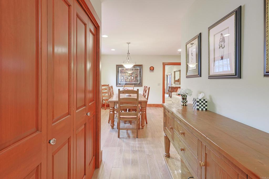 1027 Encino Property Photo 14