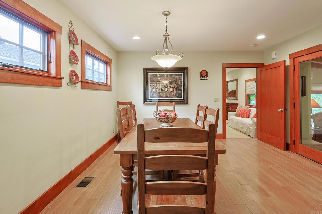 1027 Encino Property Photo 15