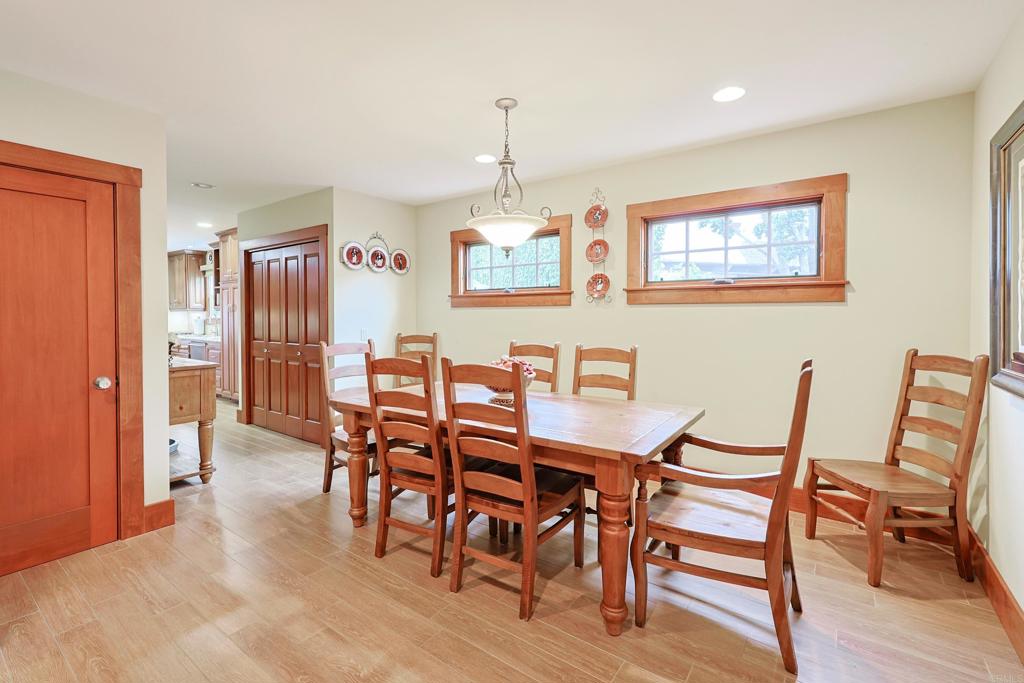 1027 Encino Property Photo 17