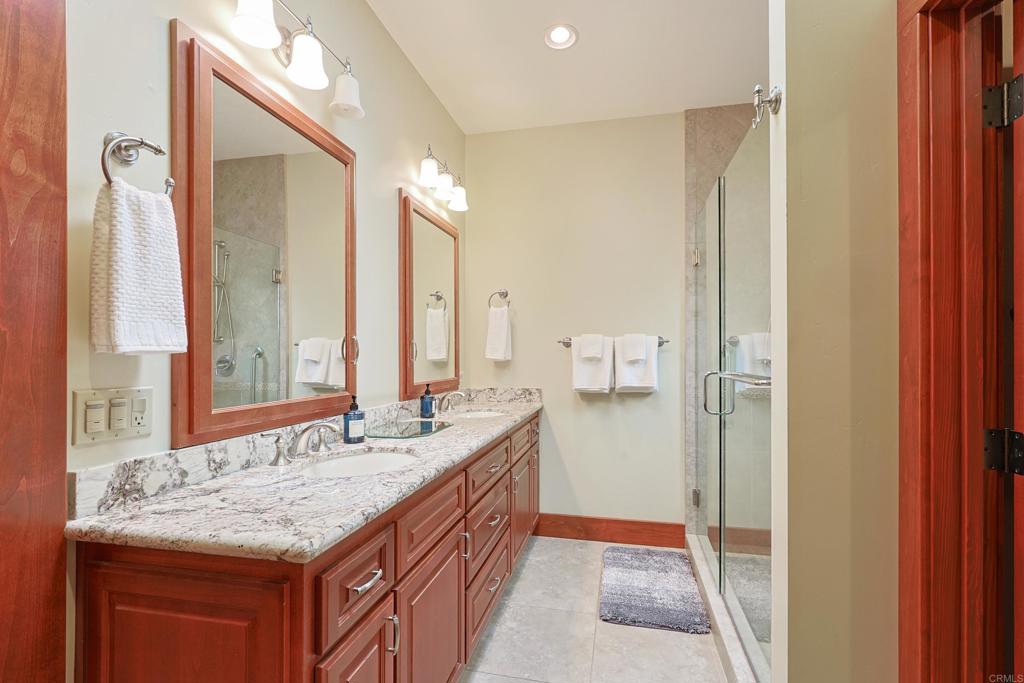 1027 Encino Property Photo 27