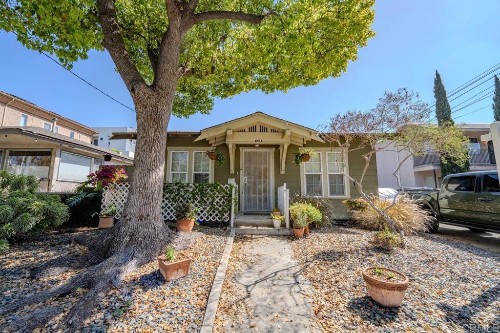 4217 21 3rd Avenue Property Photo 1