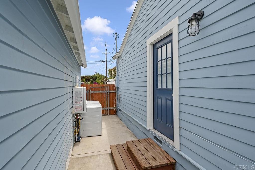 586 Del Mar Property Photo 31