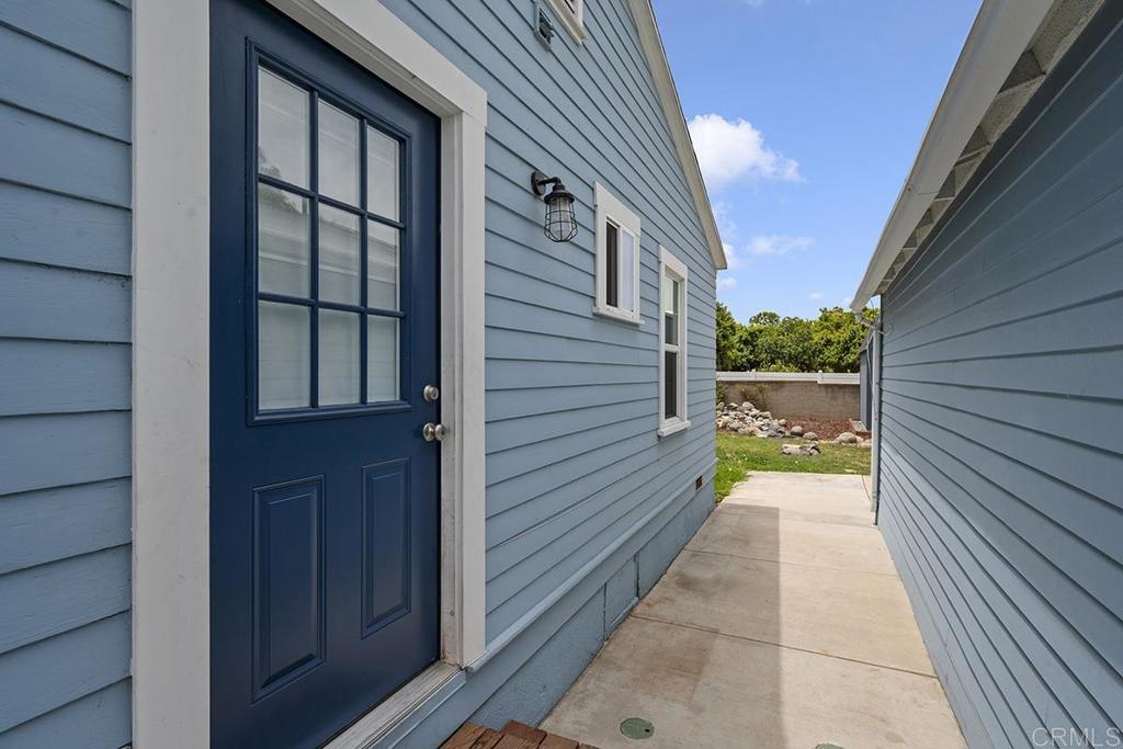 586 Del Mar Property Photo 32
