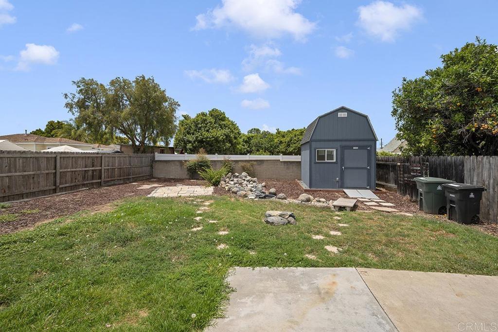 586 Del Mar Property Photo 36