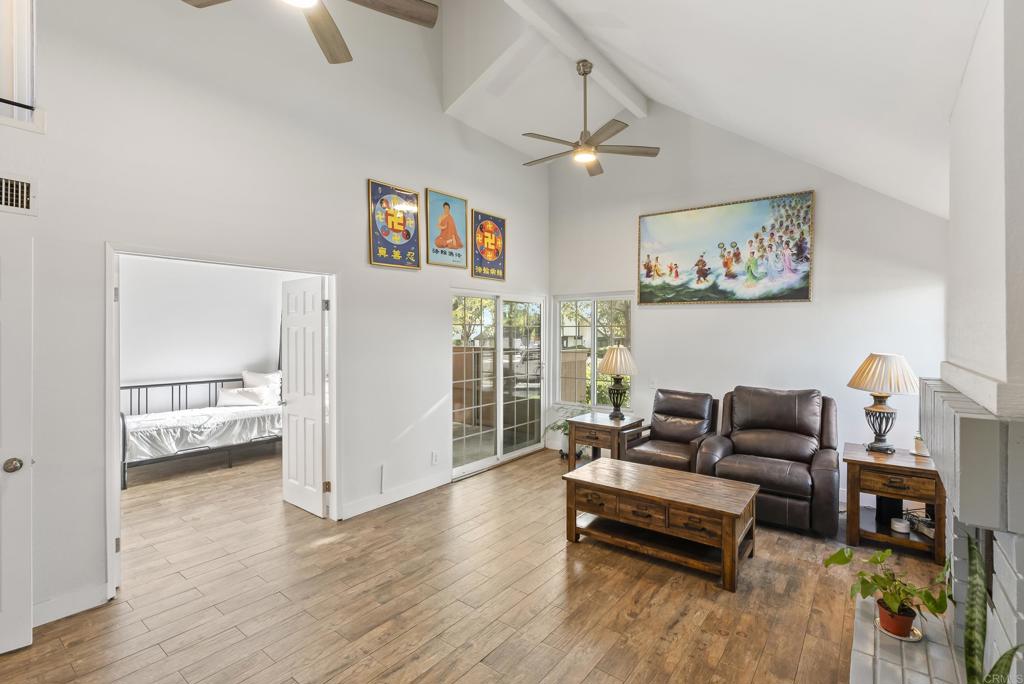 10665 Escobar Drive Property Photo 6