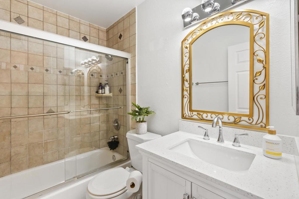 10665 Escobar Drive Property Photo 24