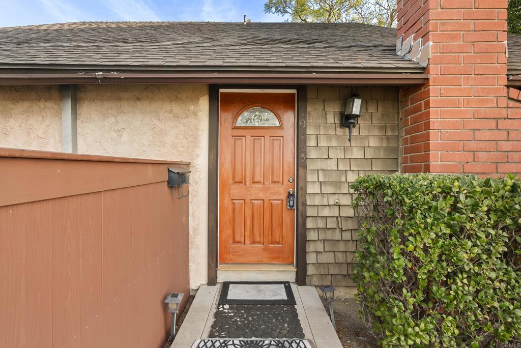 10665 Escobar Drive Property Photo 32