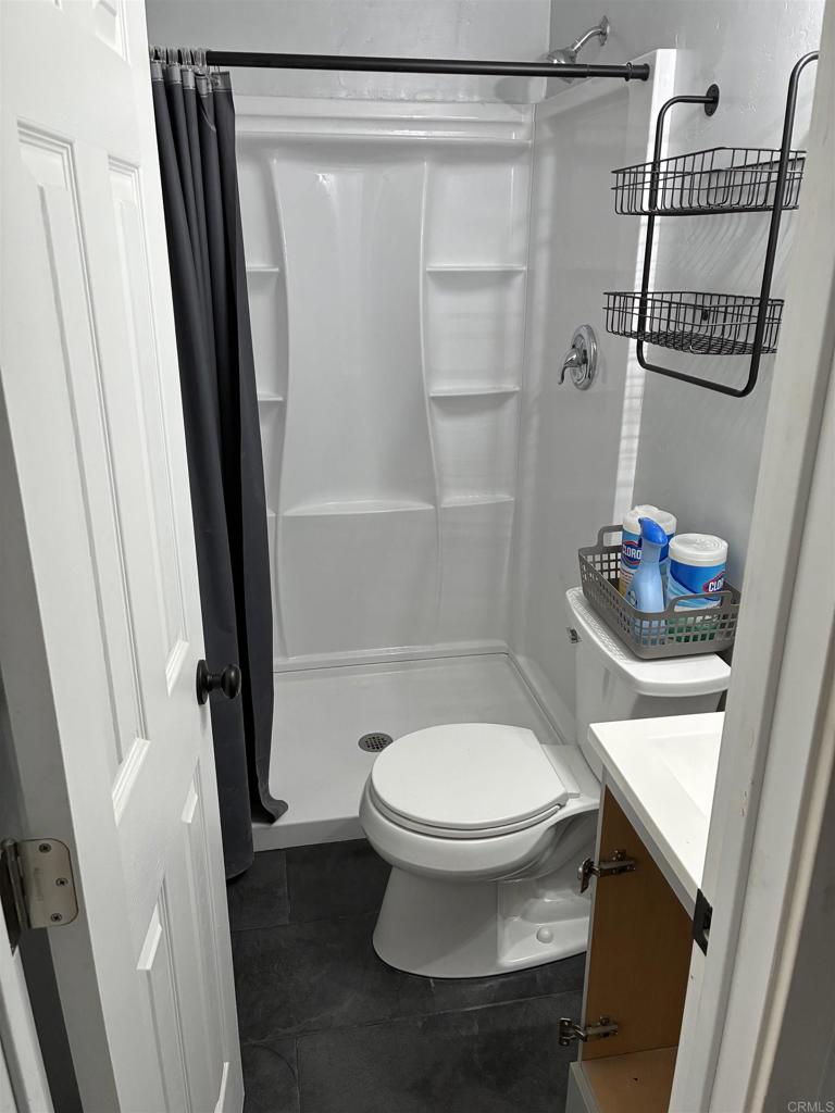 586 Del Mar Ave #b Property Photo 2