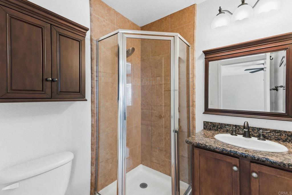 1423 N Broadway E Property Photo 16