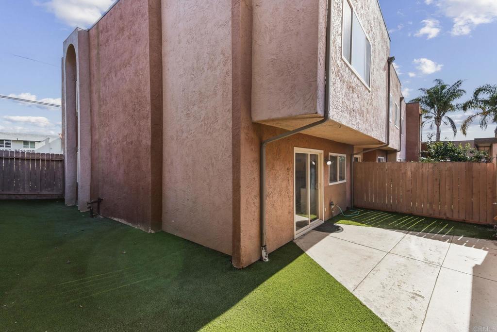 1423 N Broadway E Property Photo 22