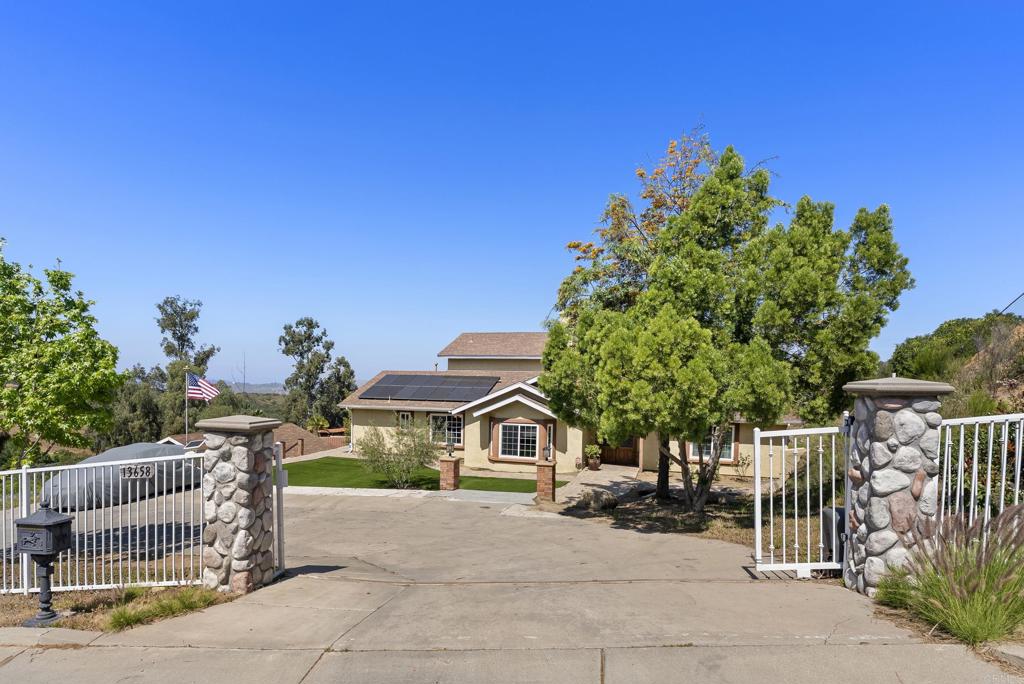 13658 Sage Mountain Lane Property Photo 6