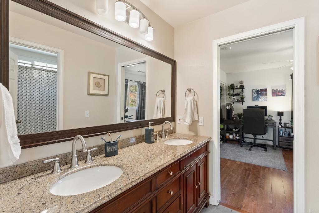 13658 Sage Mountain Lane Property Photo 29