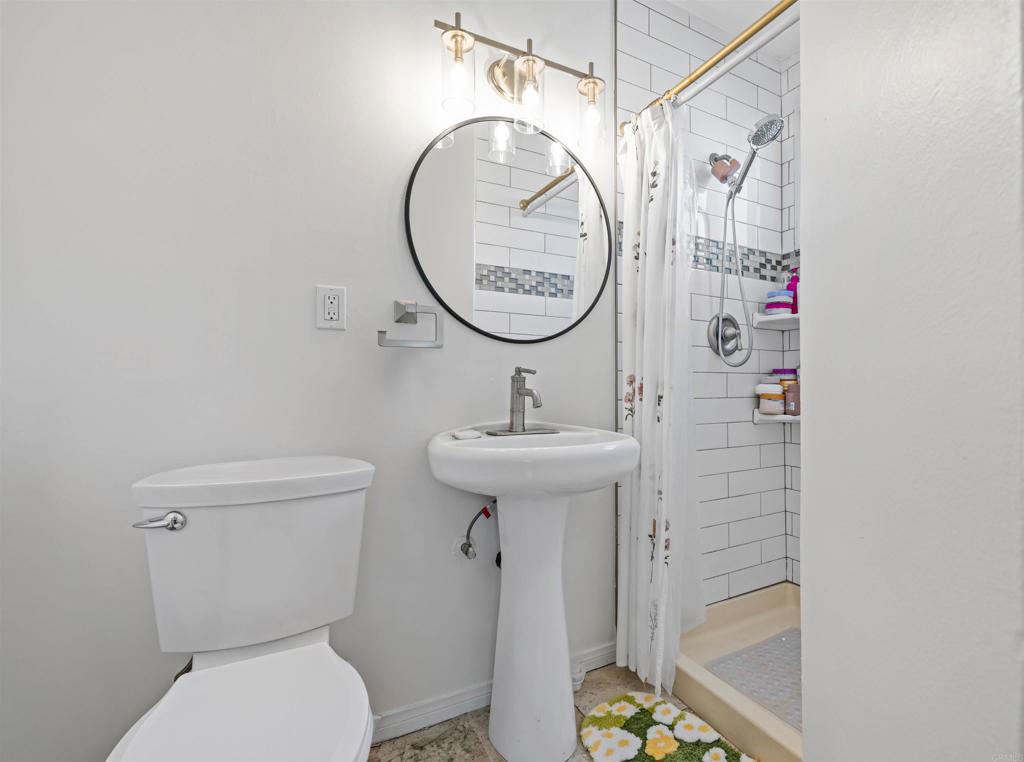 4773 Aberdeen Street Property Photo 15