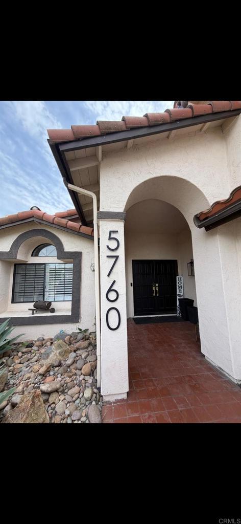 5760 Casa Grande Way Property Photo 2