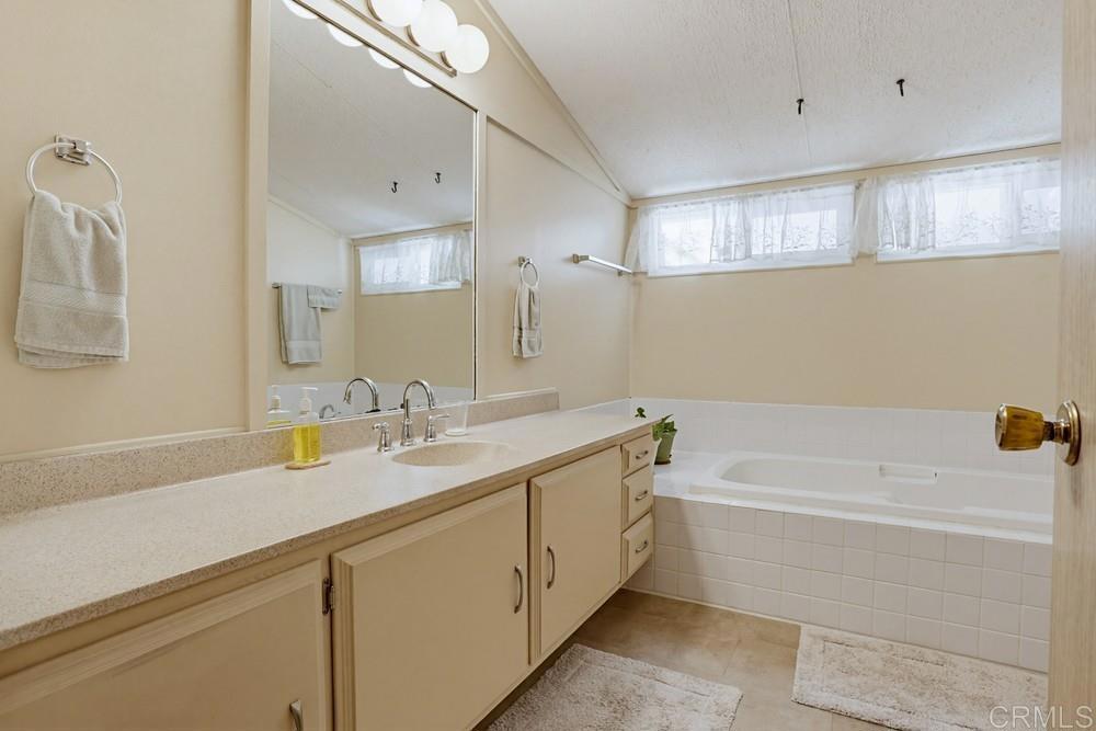 9500 Harritt Rd #90 Property Photo 9