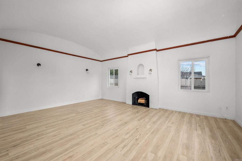 249 51 Garrett Avenue Property Photo 4