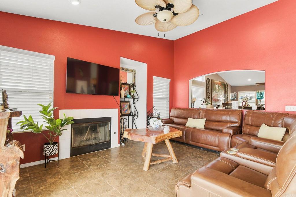 1228 Buckwheat Trl Property Photo 8