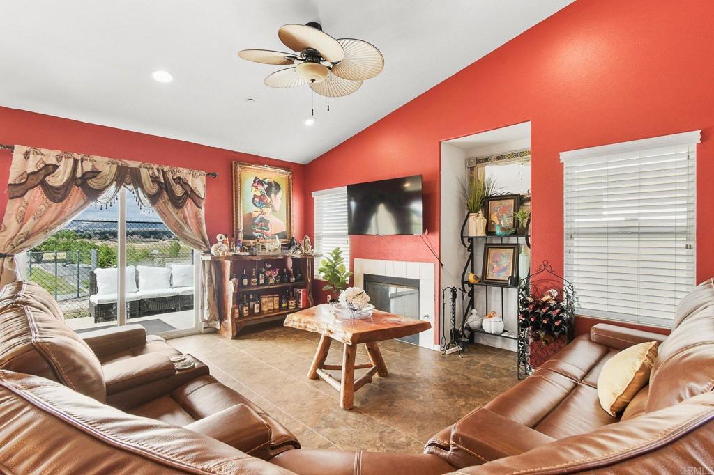 1228 Buckwheat Trl Property Photo 10