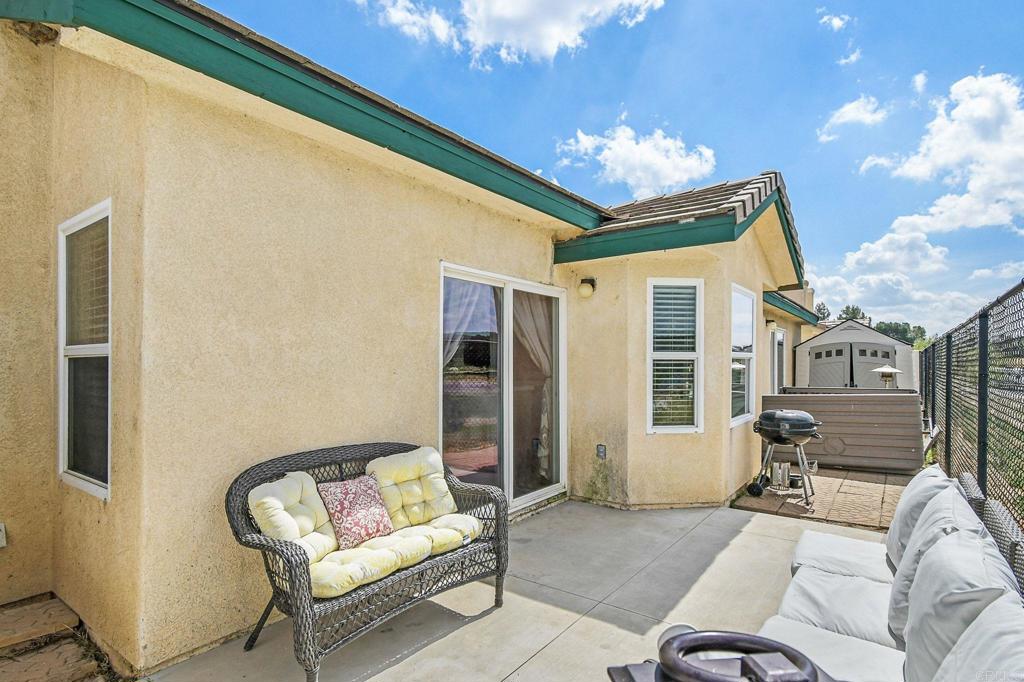 1228 Buckwheat Trl Property Photo 28