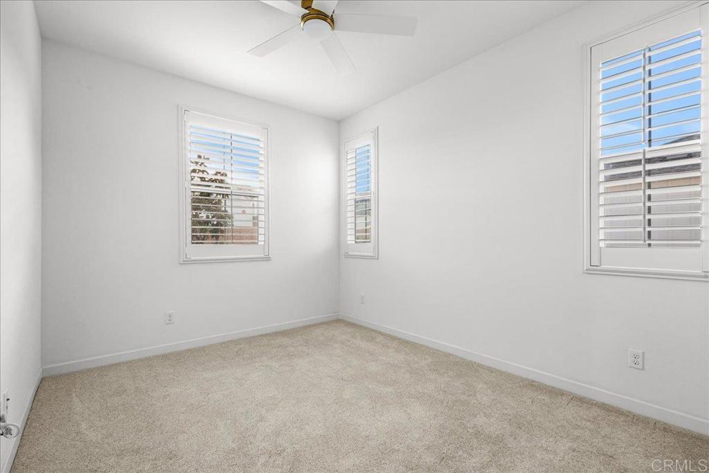1709 Avenida Tealing Property Photo 20