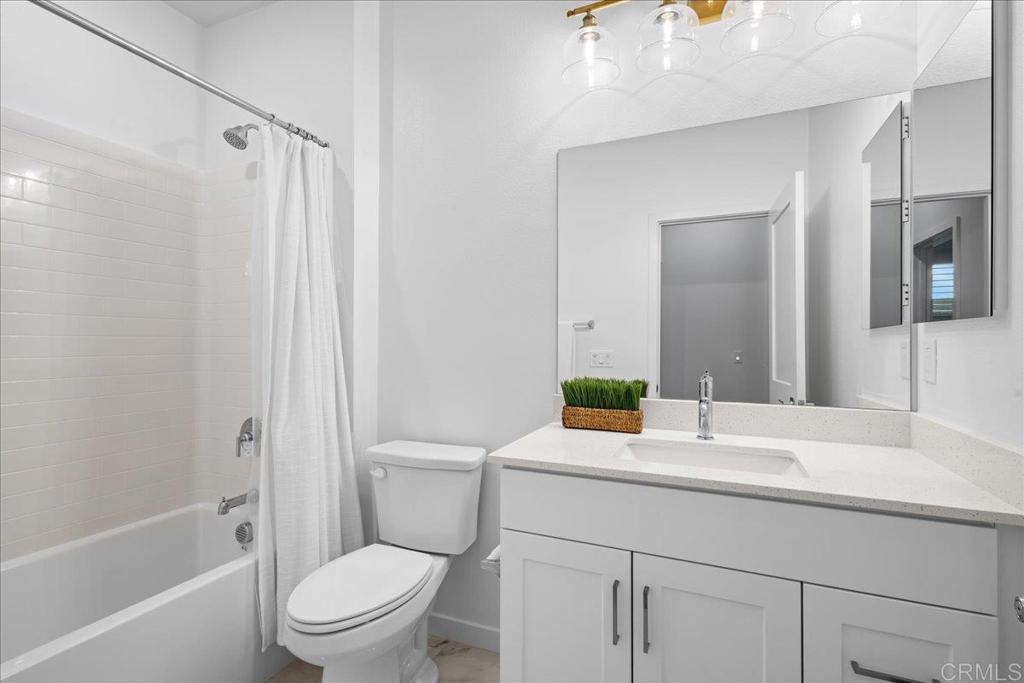 1709 Avenida Tealing Property Photo 30