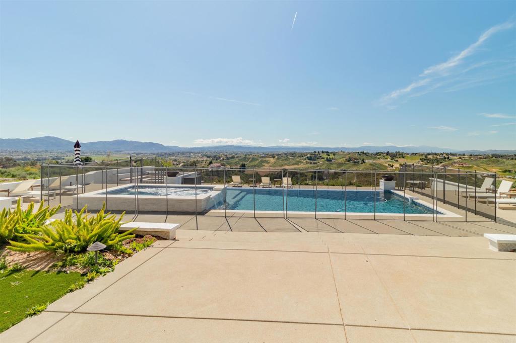 42144 Citrus Heights Road Property Photo 33