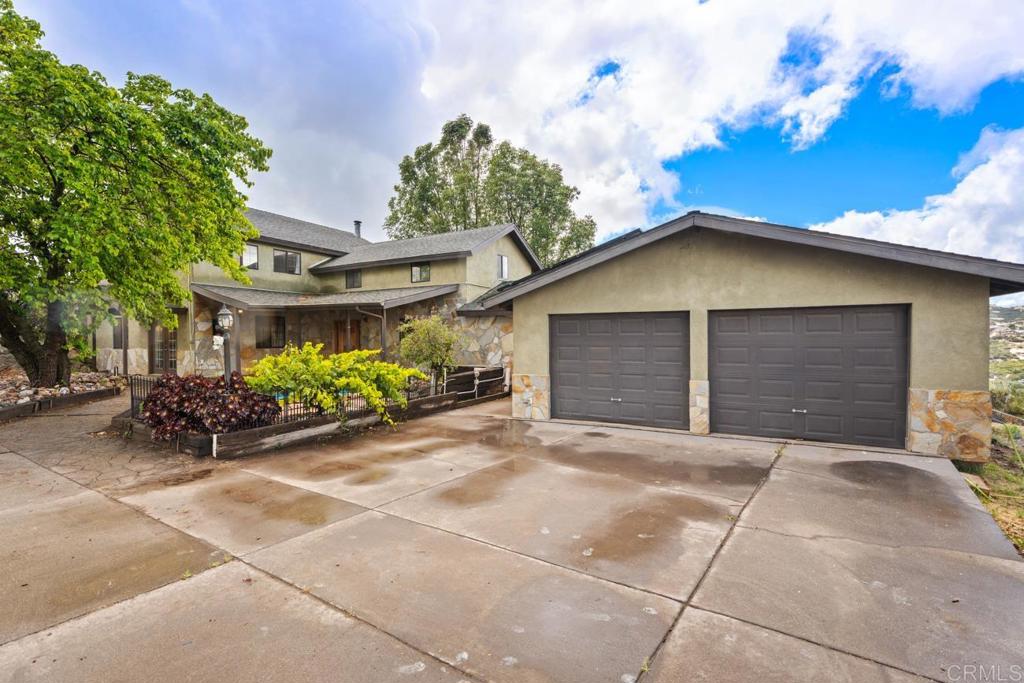 3860 Carveacre Road Property Photo 1