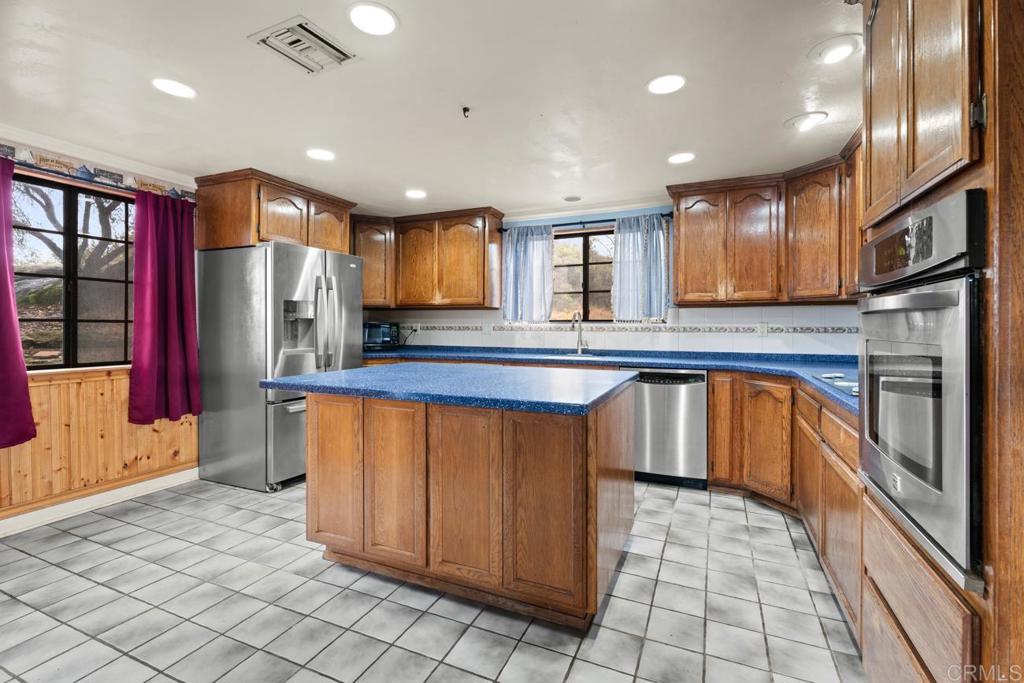3860 Carveacre Road Property Photo 11