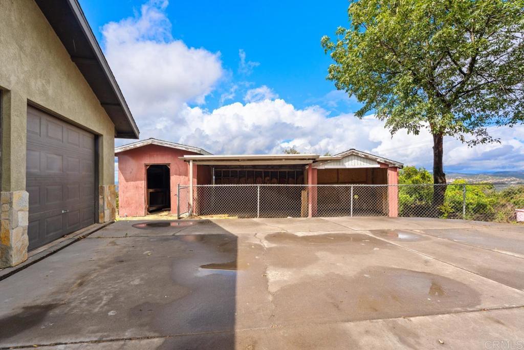 3860 Carveacre Road Property Photo 18
