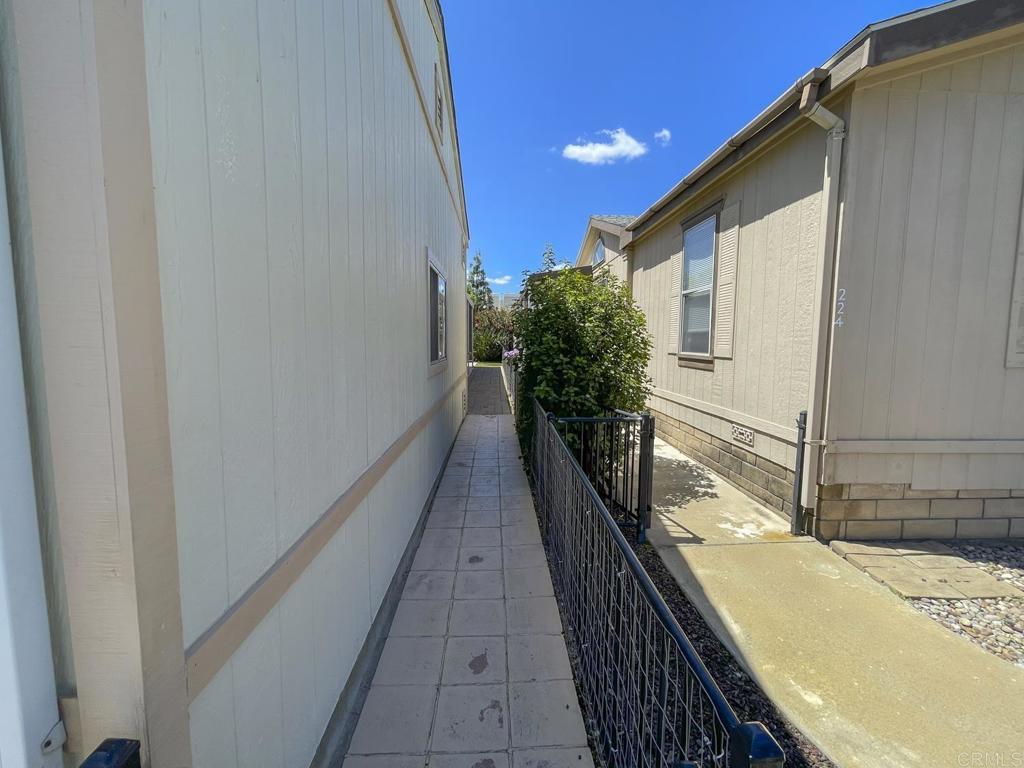 11851 Riverside Dr Spc 225 Property Photo 37