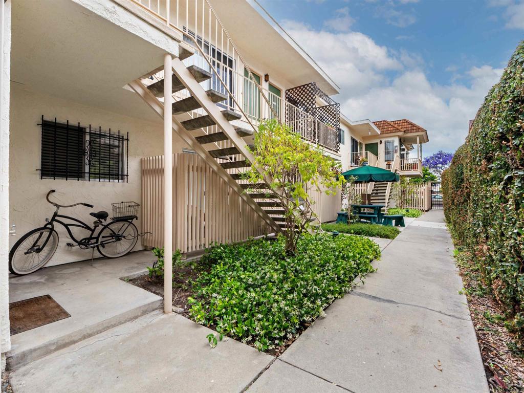 4522 Oregon Street Property Photo 6