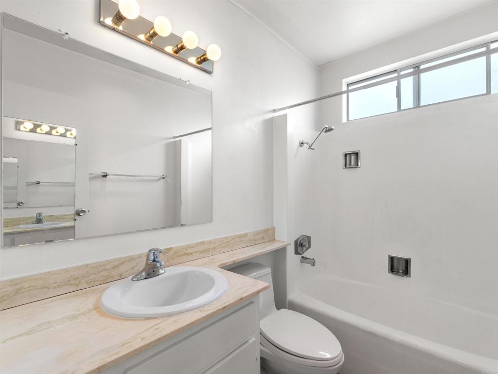 4522 Oregon Street Property Photo 22
