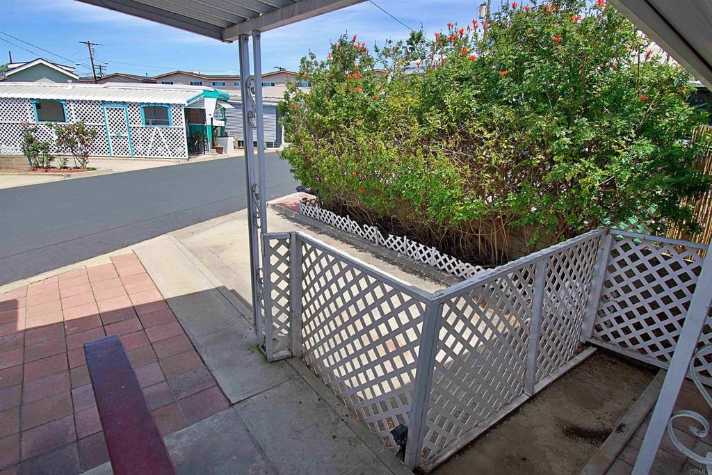 708 H Street 3 Property Photo 4