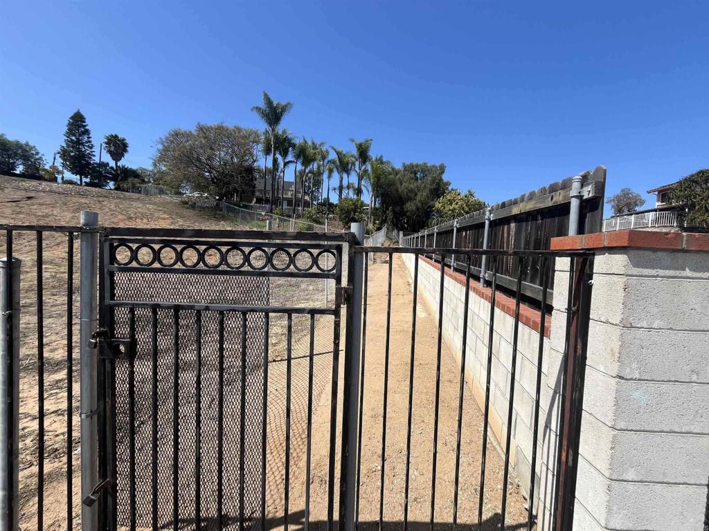 0 Lincoln Court Property Photo 12