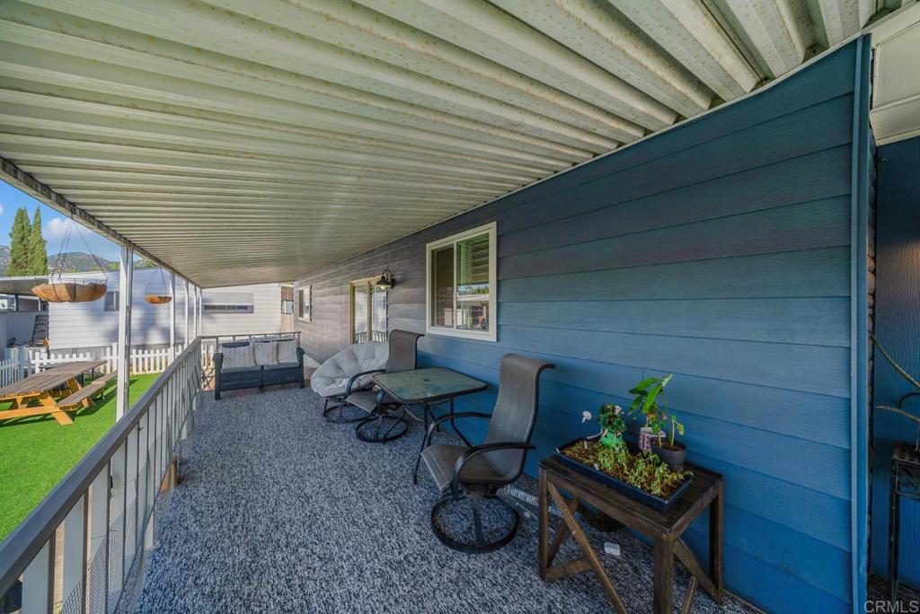 2700 E Valley Parkway 3 Property Photo 24