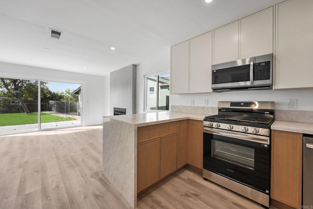 6419 Goodwin Street Property Photo 4