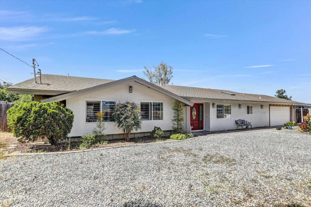 236 Camino Elevado Property Photo 4