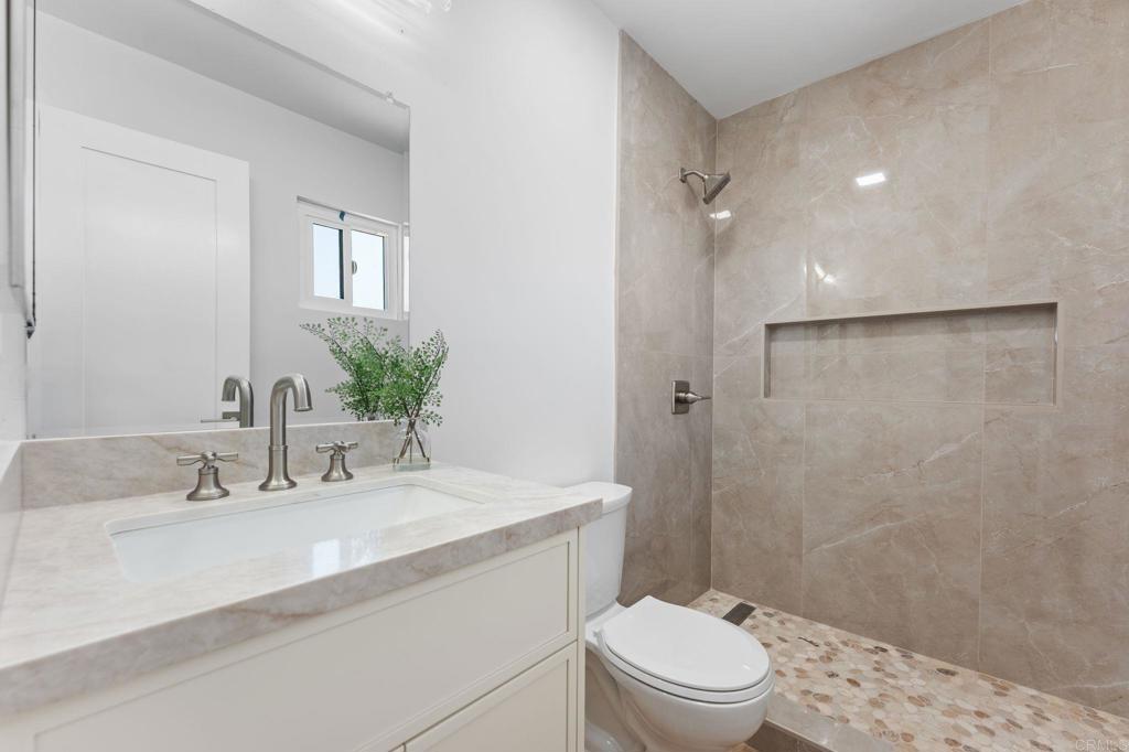 6409 Goodwin Street Property Photo 23
