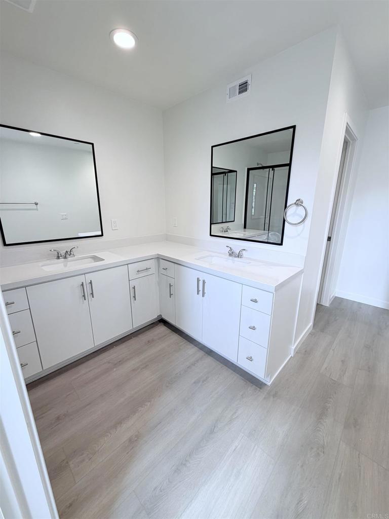 2244 Calle Chanate Property Photo 7