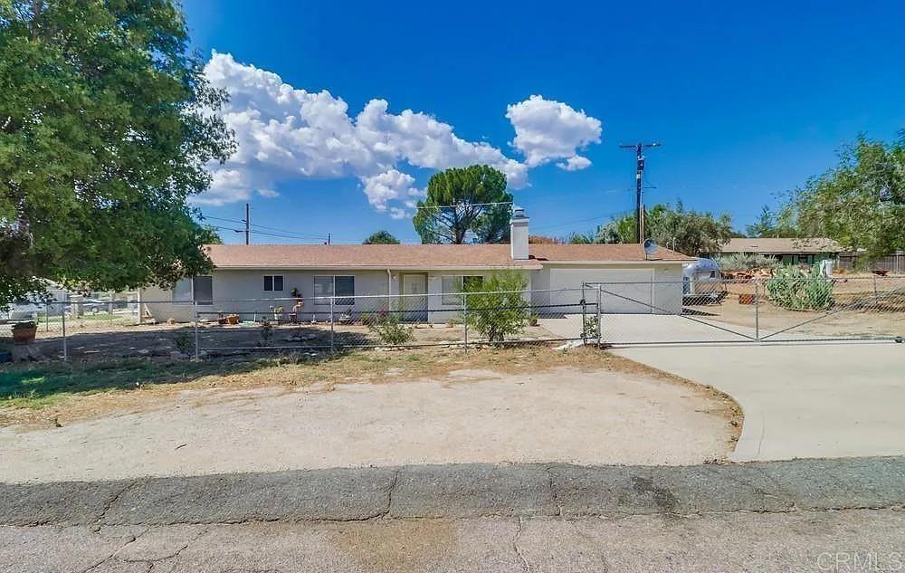 29956 Oak Drive Property Photo 1