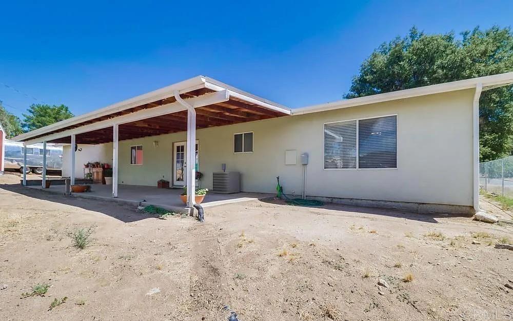 29956 Oak Drive Property Photo 3